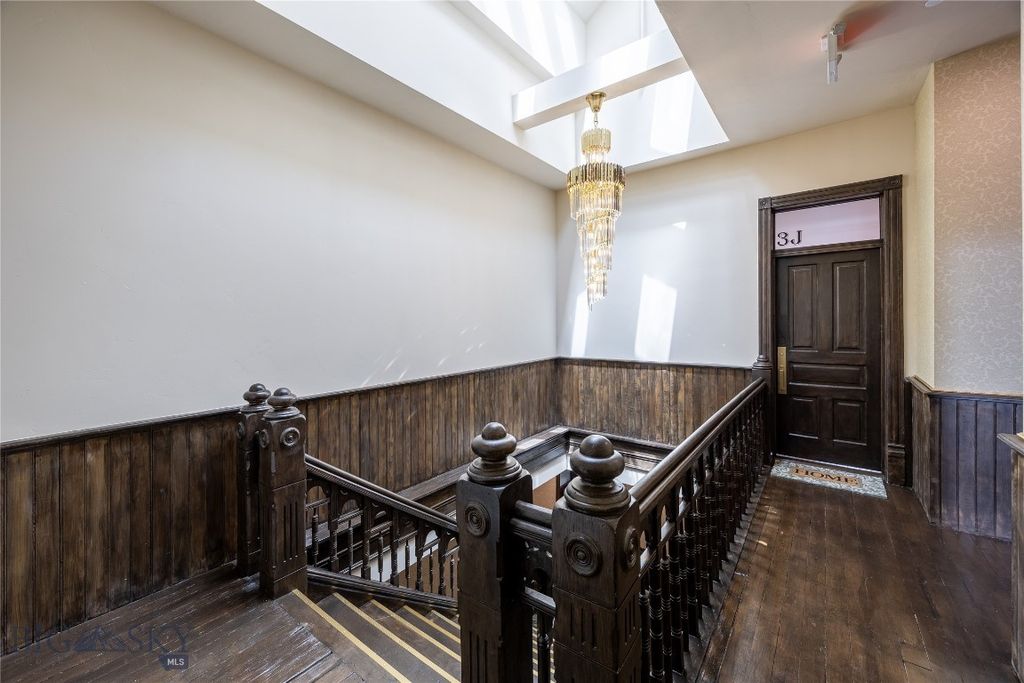 140 W Park, Butte, MT 59701 photo 7