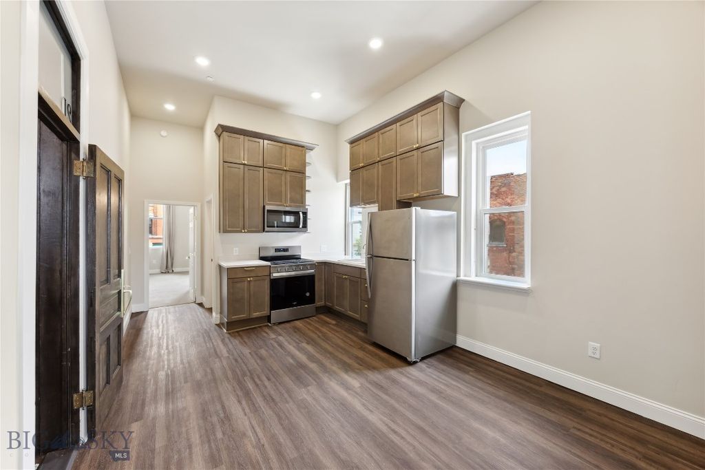 140 W Park, Butte, MT 59701 photo 78