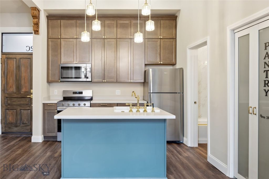 140 W Park, Butte, MT 59701 photo 81