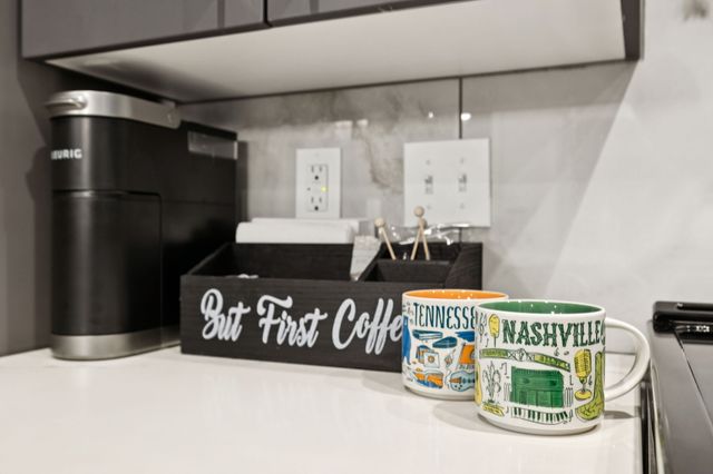 303 31st Ave N Apt 308, Nashville, TN 37203