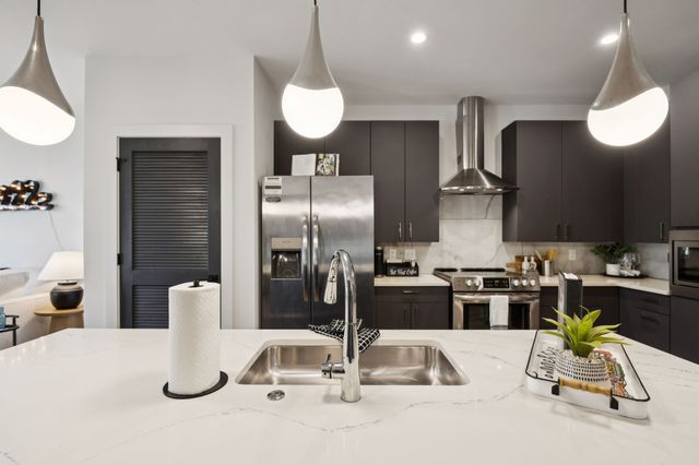 303 31st Ave N Apt 308, Nashville, TN 37203