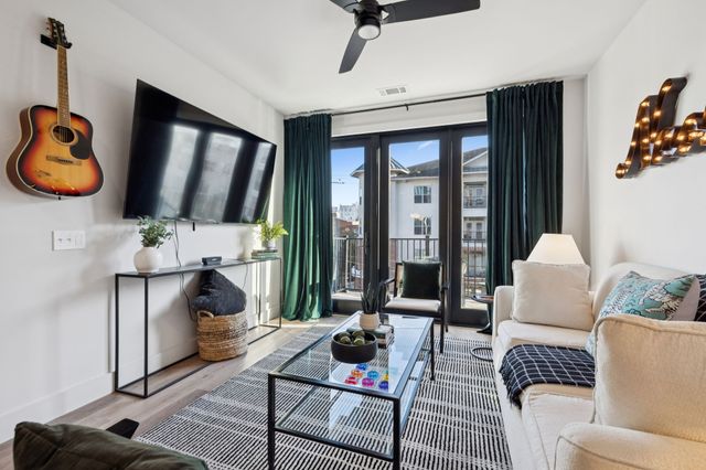 303 31st Ave N Apt 308, Nashville, TN 37203