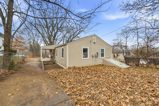 1523 Harvard Avenue, Independence, MO 64052