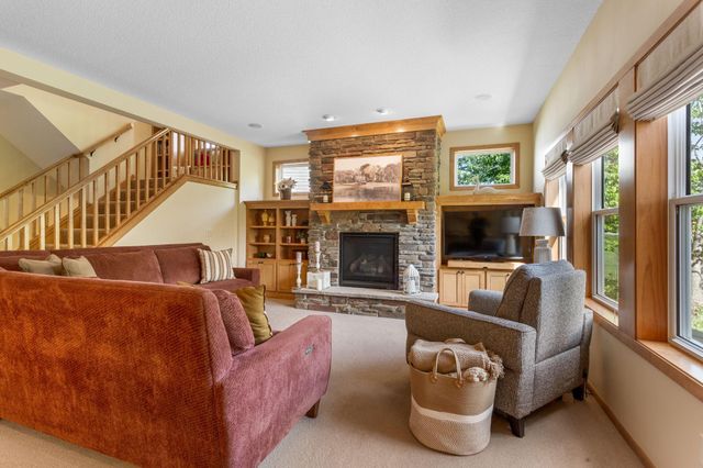 2314 Fieldstone Curve, Woodbury, MN 55129