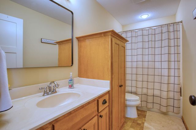 2314 Fieldstone Curve, Woodbury, MN 55129