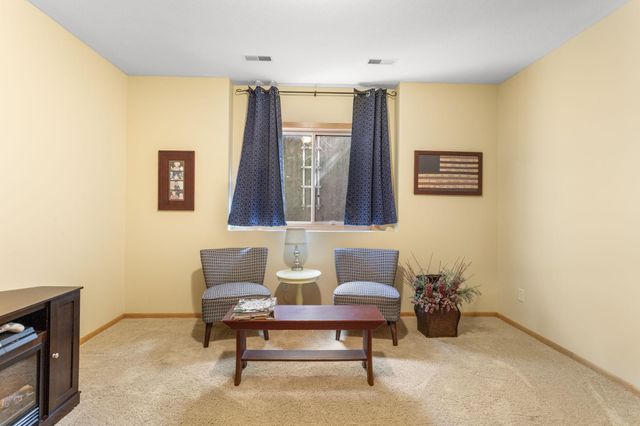 2314 Fieldstone Curve, Woodbury, MN 55129