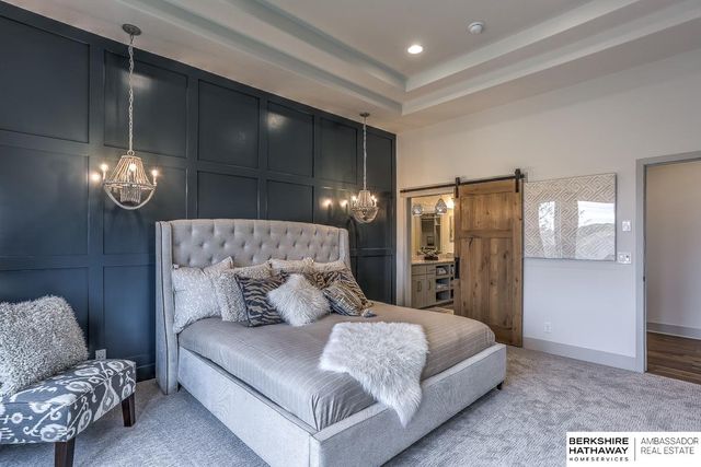 11267 S 102nd Avenue, Papillion, NE 68046