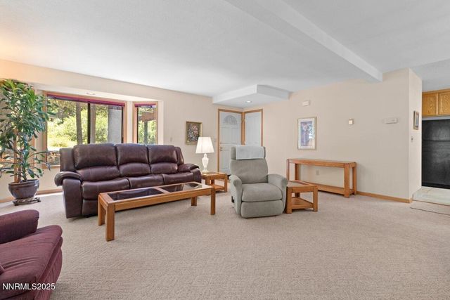 1568 Chippewa Street, South Lake Tahoe, CA 96150