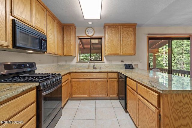 1568 Chippewa Street, South Lake Tahoe, CA 96150