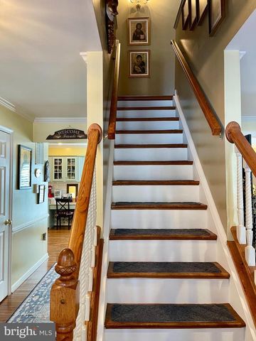 15794 BEACON HILL PL, Dumfries, VA 22025