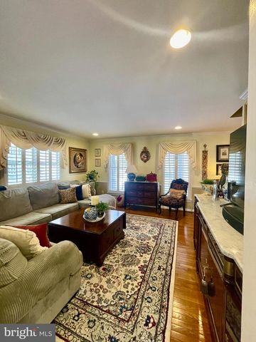 15794 BEACON HILL PL, Dumfries, VA 22025