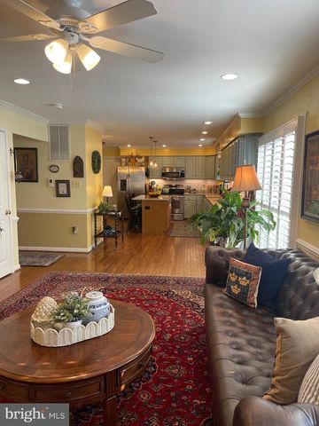 15794 BEACON HILL PL, Dumfries, VA 22025