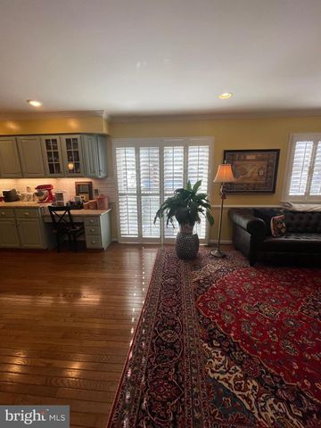 15794 BEACON HILL PL, Dumfries, VA 22025