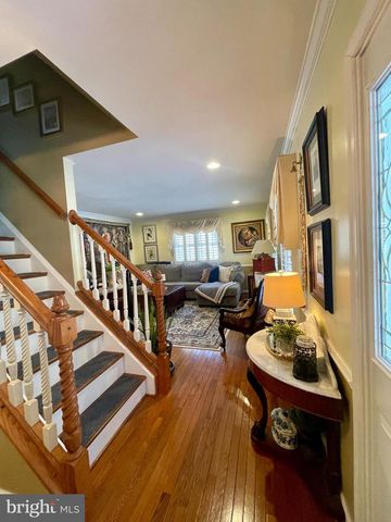 15794 BEACON HILL PL, Dumfries, VA 22025