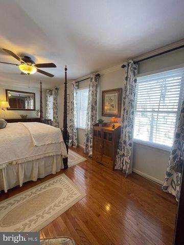 15794 BEACON HILL PL, Dumfries, VA 22025