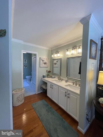 15794 BEACON HILL PL, Dumfries, VA 22025