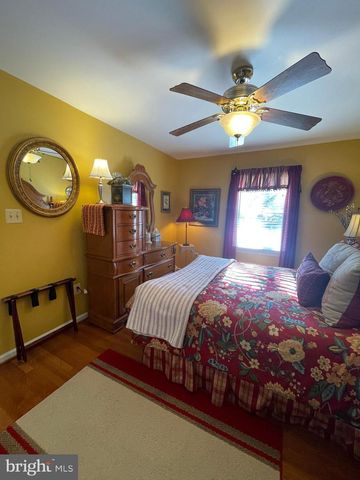 15794 BEACON HILL PL, Dumfries, VA 22025