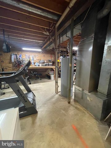 15794 BEACON HILL PL, Dumfries, VA 22025