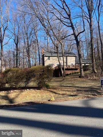 15794 BEACON HILL PL, Dumfries, VA 22025