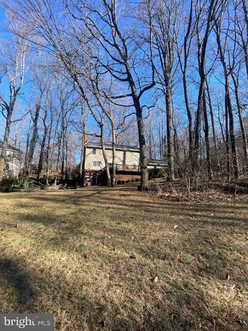 15794 BEACON HILL PL, Dumfries, VA 22025