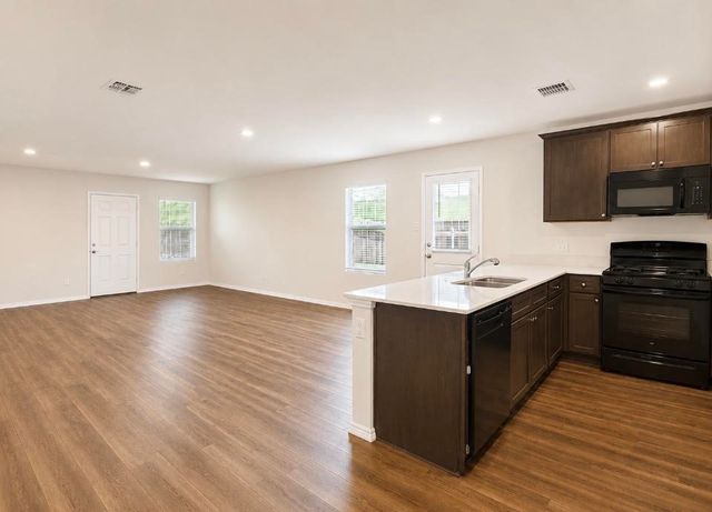 2426 Russell Street, Crandall, TX 75114