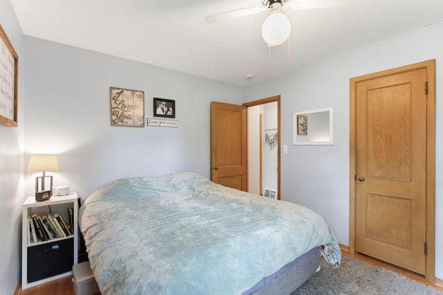 2968 Asbury Street, Roseville, MN 55113
