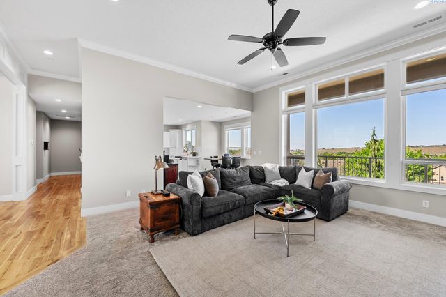 1430 Purple Sage St, Richland, WA 99352