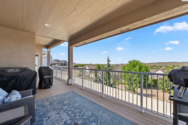 1430 Purple Sage St, Richland, WA 99352