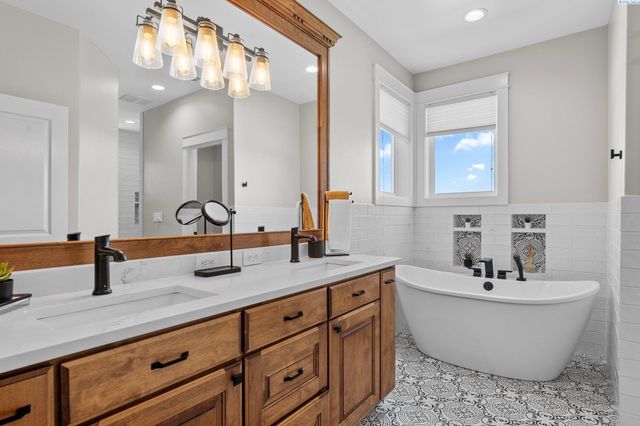 1430 Purple Sage St, Richland, WA 99352