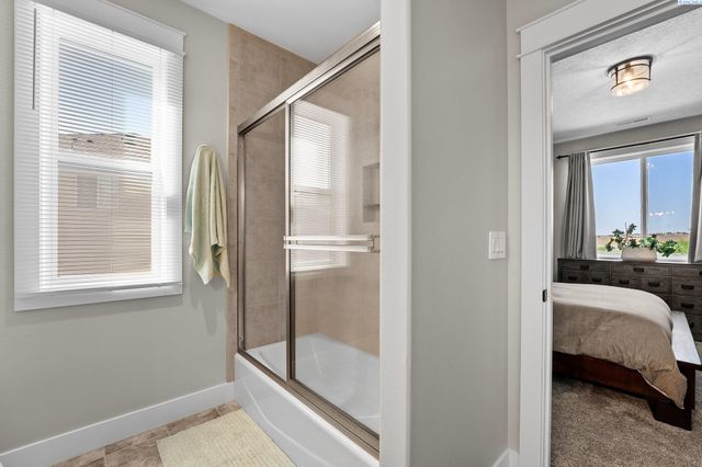 1430 Purple Sage St, Richland, WA 99352