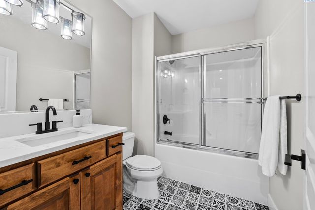 1430 Purple Sage St, Richland, WA 99352