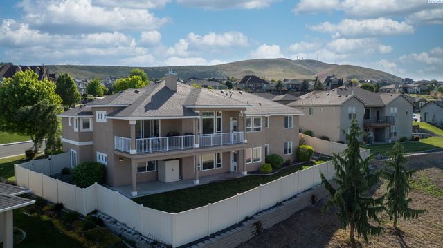 1430 Purple Sage St, Richland, WA 99352