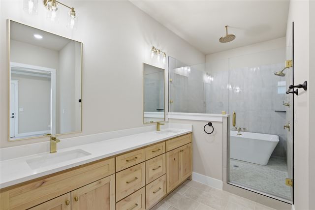 709 Allison Drive, Van Alstyne, TX 75495