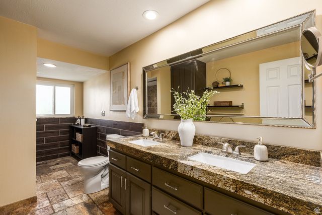 4221 S FORTUNA WAY, Salt Lake City, UT 84124
