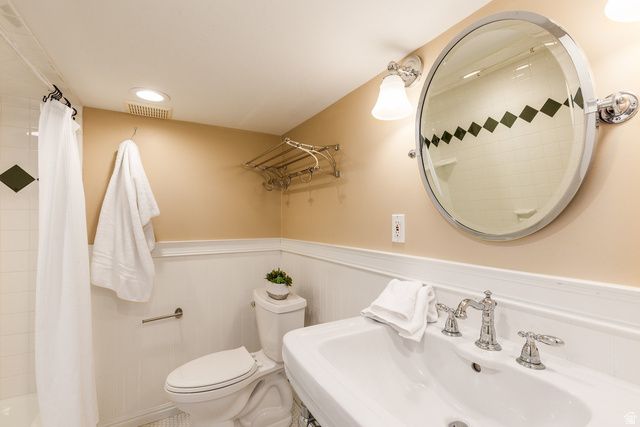 4221 S FORTUNA WAY, Salt Lake City, UT 84124