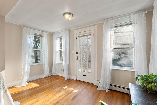 12 Johnson Ave, Peabody, MA 01960