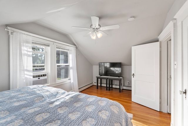 12 Johnson Ave, Peabody, MA 01960