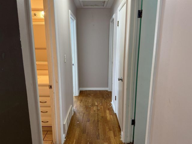 409 Weeks Avenue, Battle Creek, MI 49015