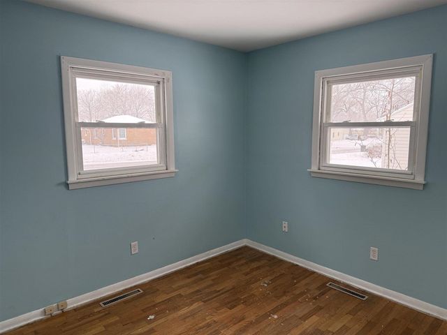 409 Weeks Avenue, Battle Creek, MI 49015