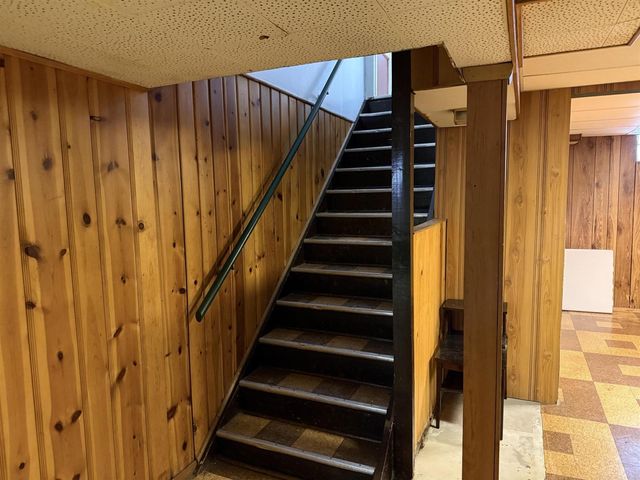 409 Weeks Avenue, Battle Creek, MI 49015