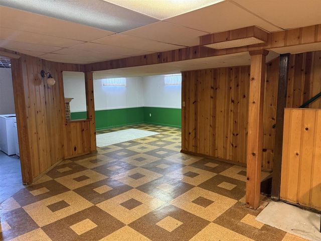 409 Weeks Avenue, Battle Creek, MI 49015