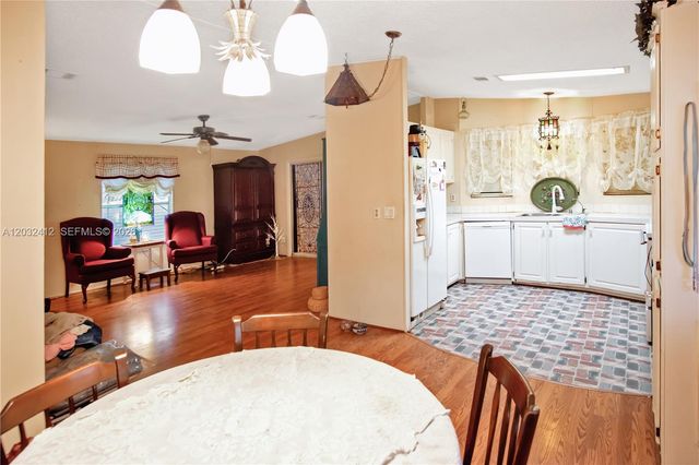 35250 SW 177th Court 48, Homestead, FL 33034