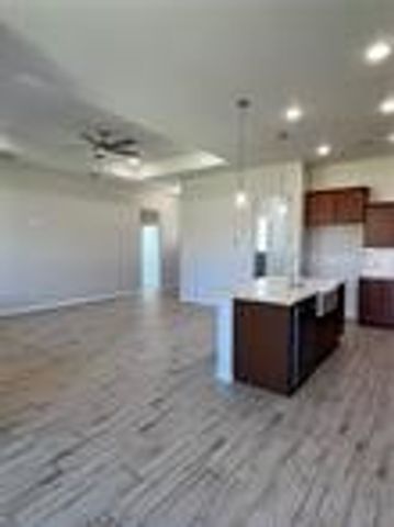 3410 Pineda St, Corpus Christi, TX 78414