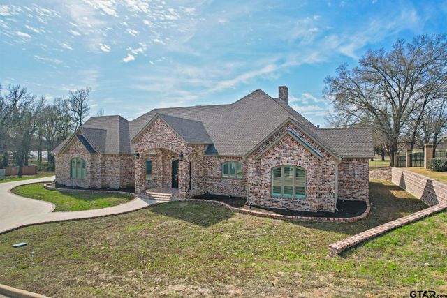 602 Greenhill Park, Mt Pleasant, TX 75455