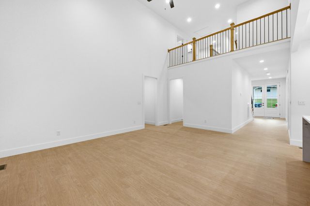 6821 Lakeshore Drive, Chattanooga, TN 37416