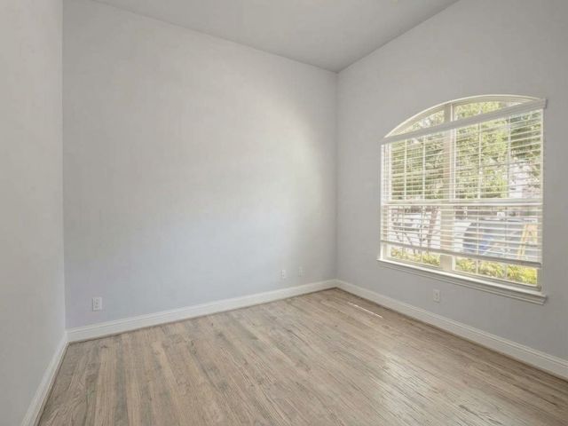 5112 Engleswood Trail, Lewisville, TX 75056