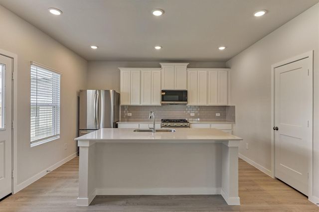 7727 Bergamot Circle, Magnolia, TX 77354