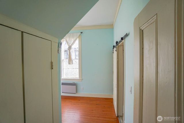 99 Main Street, Cathlamet, WA 98612