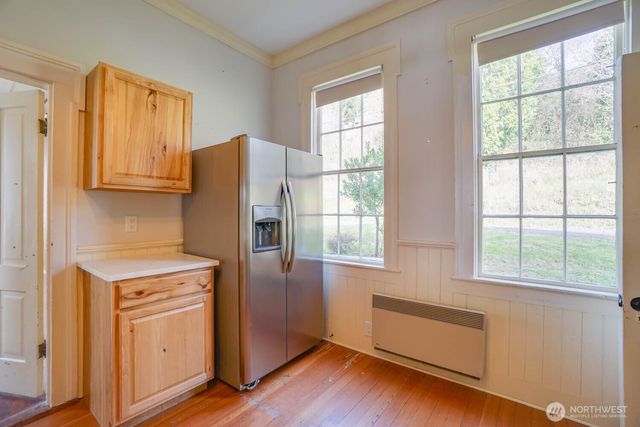 99 Main Street, Cathlamet, WA 98612