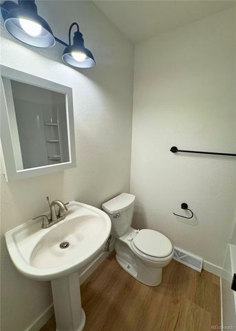 10800 E 4th Way, Aurora, CO 80010